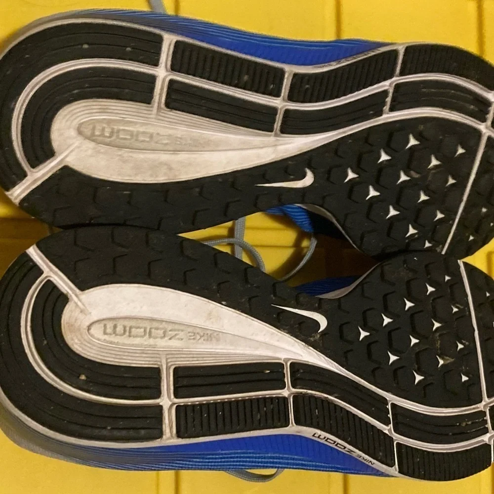 Nike Zoom‎ Men’s Size 10.5 Blue/Gray Shoes